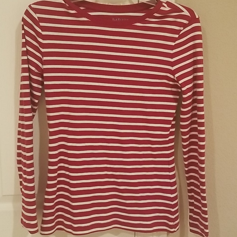 EUC VanHeusen Striped Long Sleeve Top